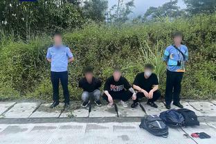 成功留队！洛杉矶火花公布新赛季12人大名单 李月汝在列